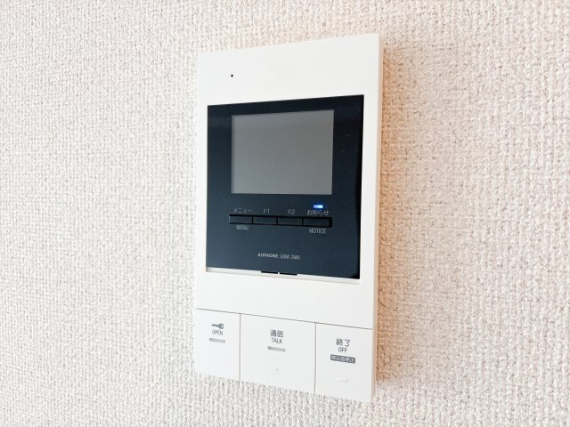 奈良市三碓５丁目の賃貸マンションのセキュリティ