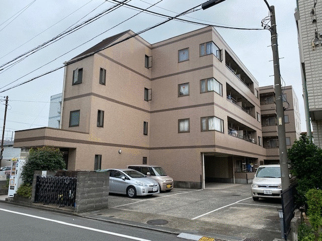 フォレスト・フィールド