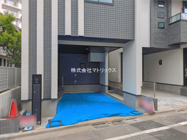 板橋区小豆沢4丁目　緑豊かなライフエリア　角地含む全3棟の駐車場|A号棟