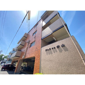 パレス第3守山の外観