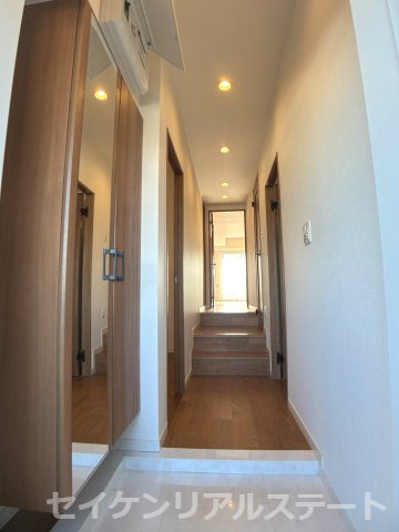 コンセリオ古淵４階部分の玄関