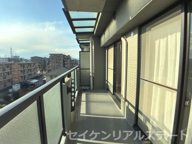 コンセリオ古淵４階部分のバルコニー
