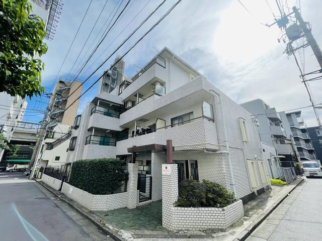 世田谷区駒沢３丁目のマンションの画像