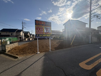 【前面道路含む現地写真】 | 【JINSEI】守谷市松ケ丘5丁目A区画　建築条件なしの住宅用地