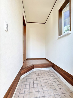 【玄関】 | 大和市福田 中古戸建て