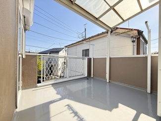 【バルコニー】 | 大和市福田 中古戸建て | 南向きバルコニー
