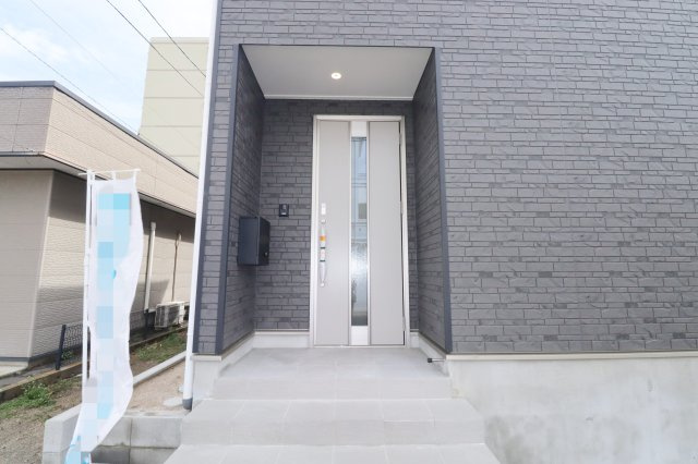 郡山市島2丁目　　　　1号棟　　　大成小学校、郡山第１中学区の玄関