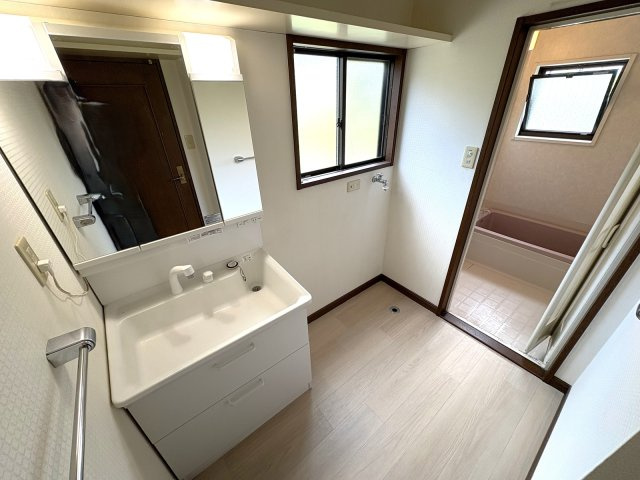 【独立洗面台】 | 中古一戸建　高知市潮見台1丁目