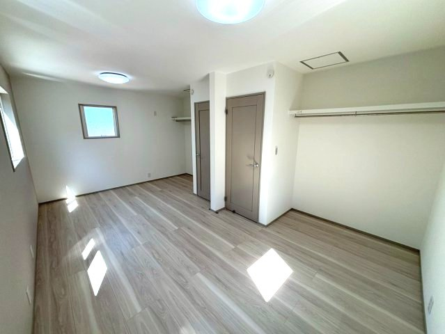 明和2丁目　新築戸建ての洋室|子供部屋におすすめの洋室です。