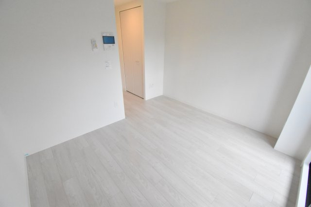 アドバンス西梅田ビオス　仲介手数料無料の居間・リビング