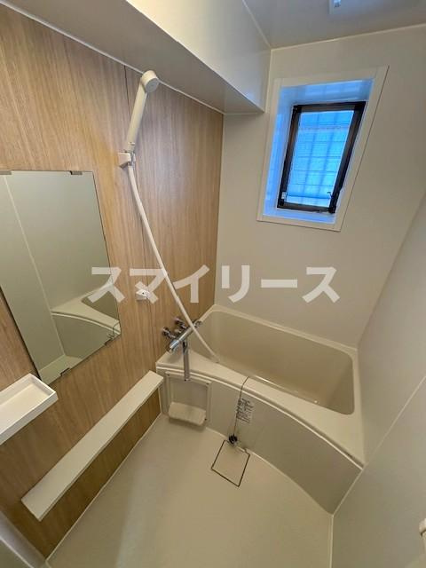 ユニパリス柏駅前の浴室