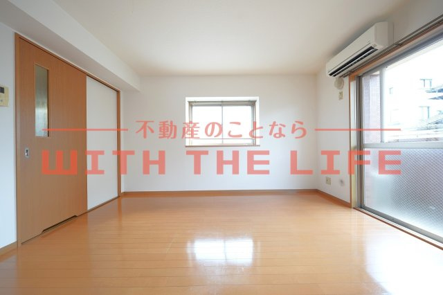 サンステージ【キャッシュバック対象物件】の内装|明るい色調の室内です