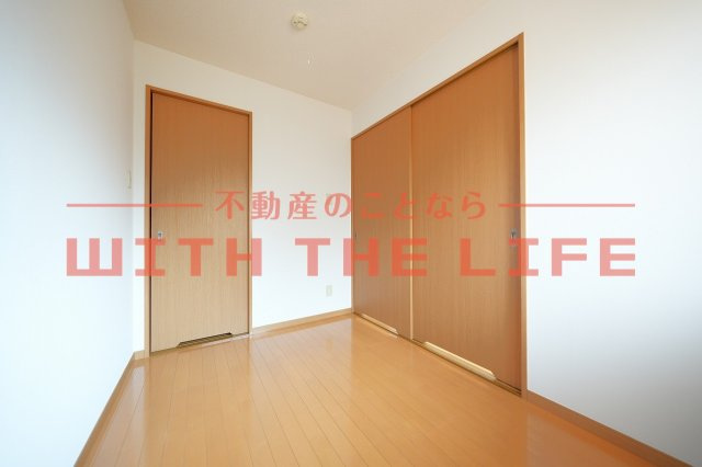 サンステージ【キャッシュバック対象物件】の洋室|明るい洋室です