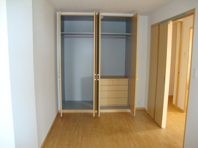 グラン　エルの収納|北洋室収納