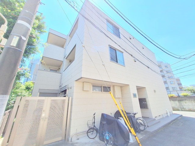 リビオン千駄ヶ谷の外観