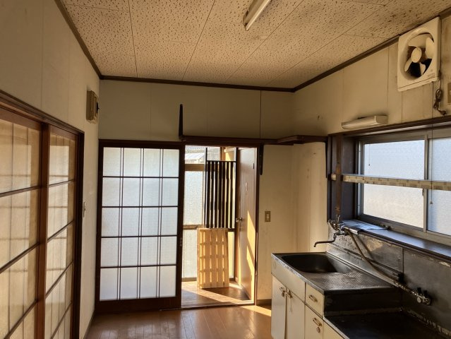 金山町朝日台 中古一戸建てのキッチン