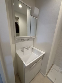 【洗面所】 | 退去前につき、別のお部屋の写真です。