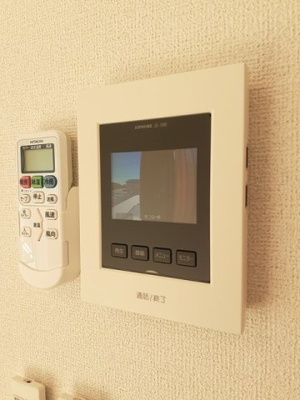 【セキュリティ】 | リデアル東中津Ａ