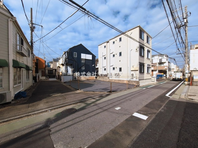 練馬区田柄2丁目　東南角地×建築条件なし　全1区画の前面道路含む現地写真