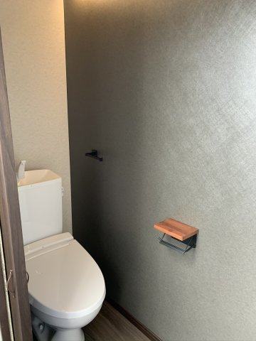 大阪市西成区戸建てのトイレ