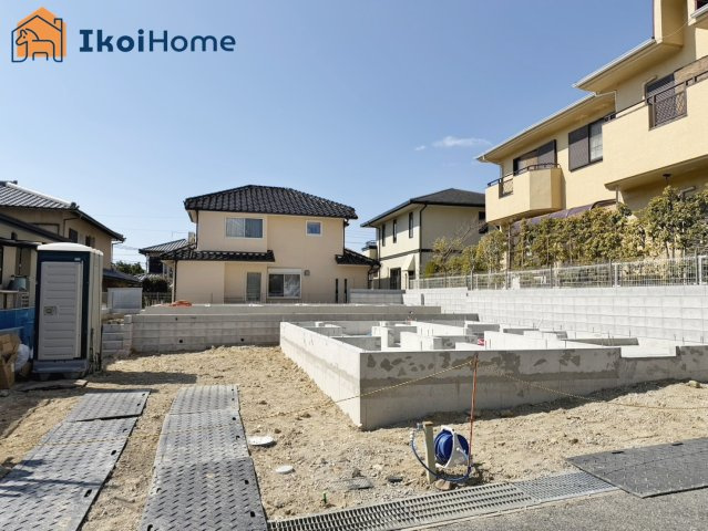神戸市西区樫野台2丁目　全2棟B号棟　新築戸建のエントランス|～ご見学に関して～平日や夜間でもご案内可能。決まったお時間で身動きが取れない方も臨機応変に対応します