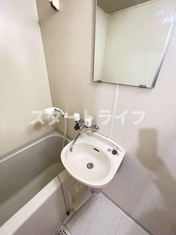大阪市東淀川区東中島１丁目の賃貸マンションの洗面所