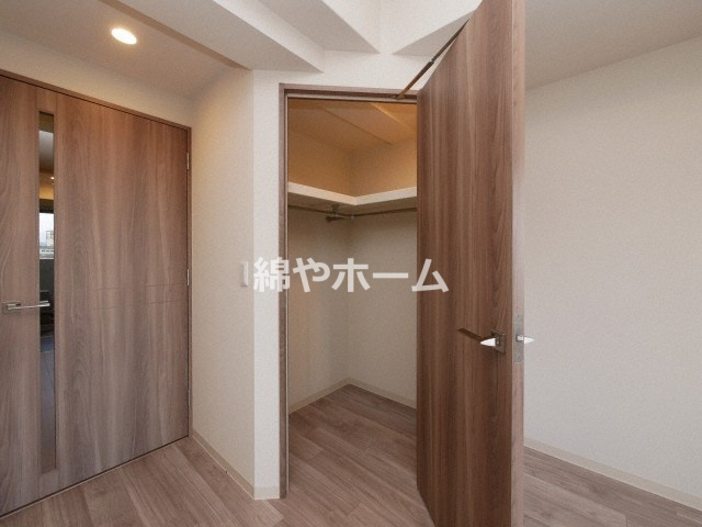 ワールドアイ難波南PORTAの収納|小物を収納するのに便利です