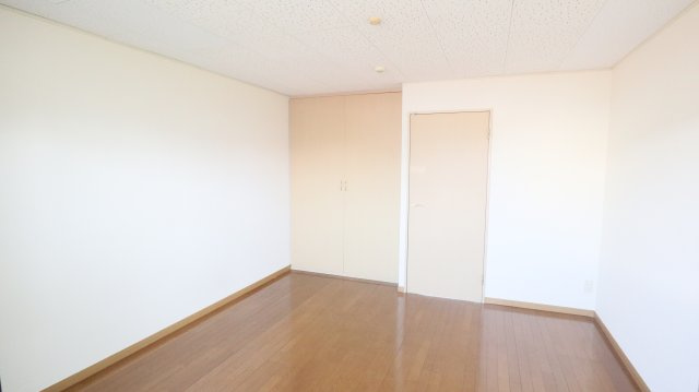 シティハイツ東村山の洋室