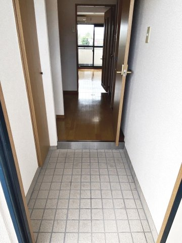 ユニハイムの玄関|毎日通る玄関はこちらです