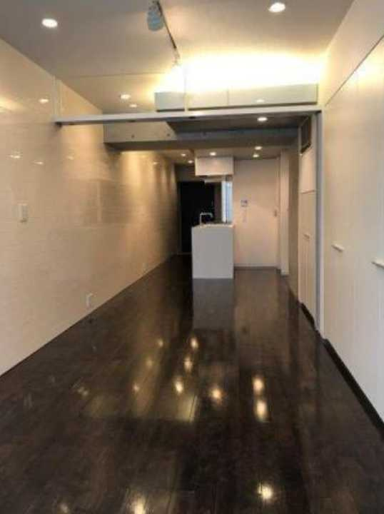 BPRレジデンス渋谷　駅近　陽当たり良好　内階段の内装