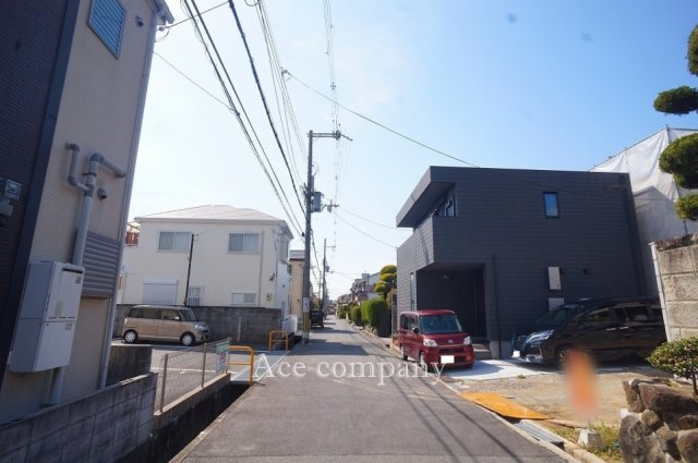 【前面道路含む現地写真】 | 八尾市東山本新町8丁目 | 【前面道路：幅員4.5ｍ】