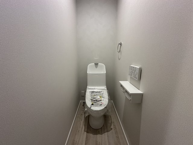 神戸市垂水区千鳥が丘3丁目新築戸建のトイレ