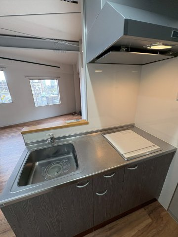 宝塚駅前BASEのキッチン