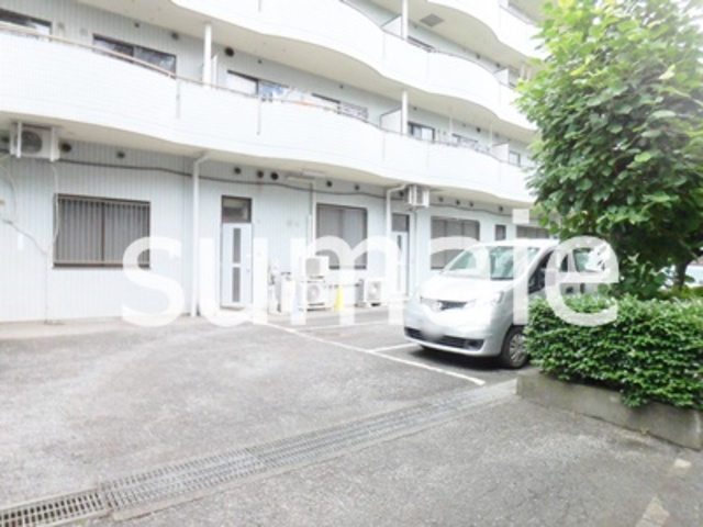 グランソレイユ大宮の駐車場|駐車場☆