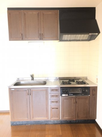 ネオメゾンフジのキッチン|キッチンでお料理をお楽しみください