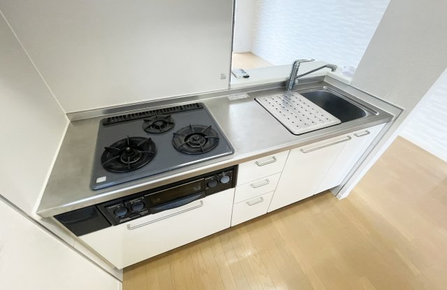 シャーメゾンツインズ　Ｂ棟のキッチン