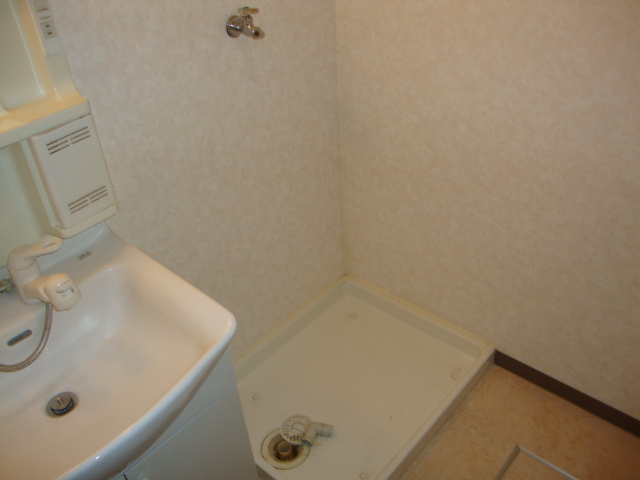 ハイムフロイデⅢの設備|洗濯機置場