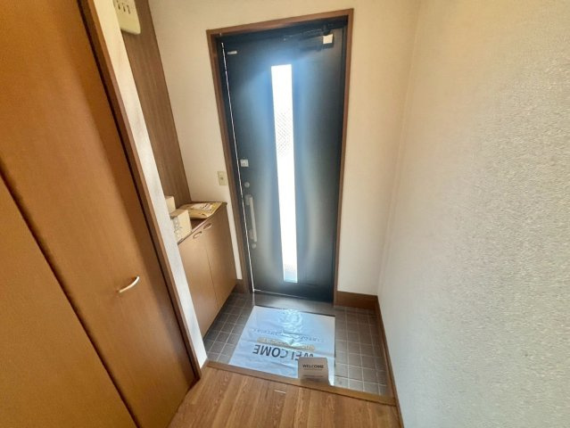 プランレーヌⅡの玄関