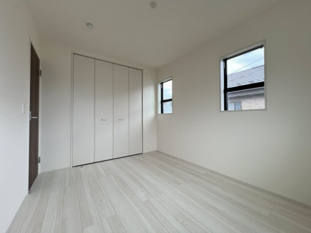 福生市熊川　新築戸建全1棟の洋室|【洋室2】6.0帖