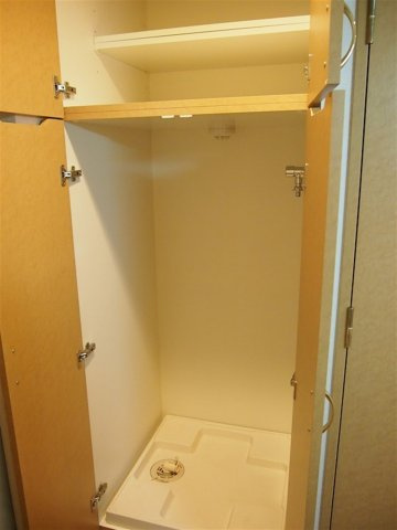 ルーブル早稲田弐番館の設備|室内洗濯機置場☆