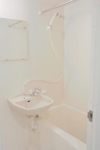 スカイコート文京白山の浴室