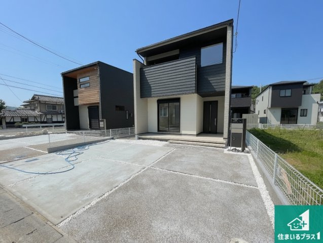 南丹市園部町横田　第2期　新築一戸建ての外観|お客様に長く安心して住んでいだだける事にこだわった家づくり！住んでからのアフターサービスにもしっかりと取り組んでいます！
