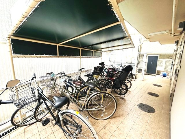 ドルフ西岡本のその他共用部分