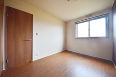 【内装】 | メゾンカンパニュール | 別部屋の写真です。