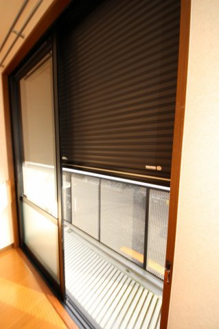 ラフォーレファインDのセキュリティ|シャッター雨戸