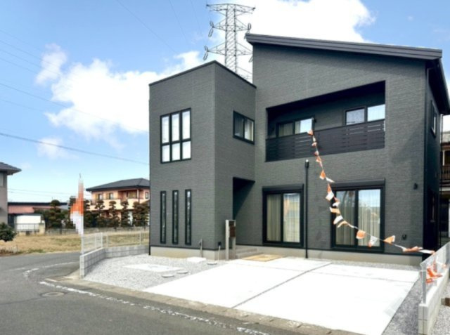 【新築戸建】伊勢崎市連取町の外観|■外観（1号棟）｜今から見たい！大歓迎です♪お気軽にお問い合わせください♪オウチ探しは木ノ葉プランニング♪