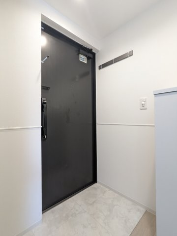 フラッフィー西早稲田の玄関