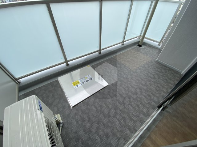 パニール・永和のバルコニー