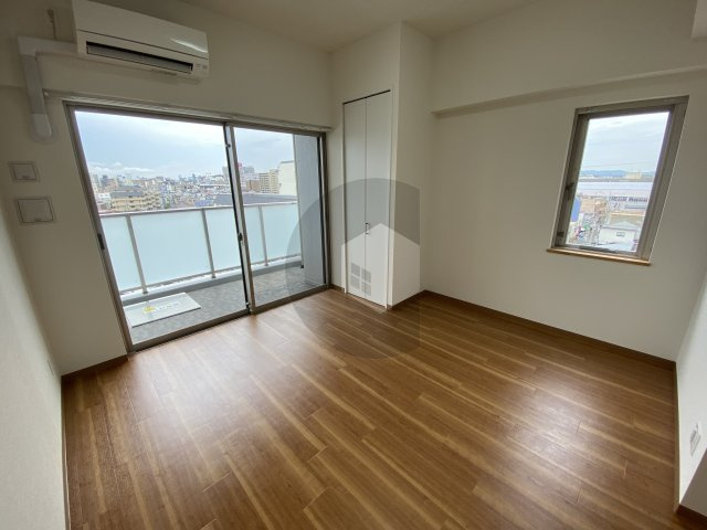 パニール・永和の洋室