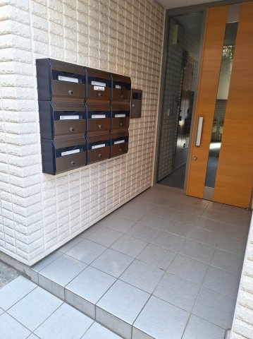 エステート小竹向原のエントランス